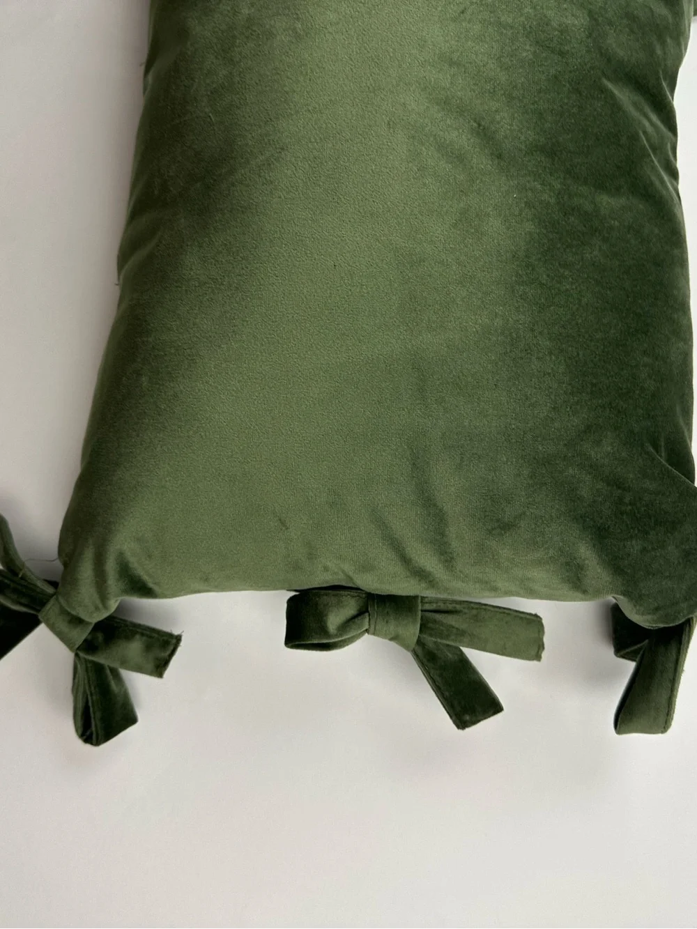 Green Velvet Bow Accent Pillow Size 14 x 20 Inches